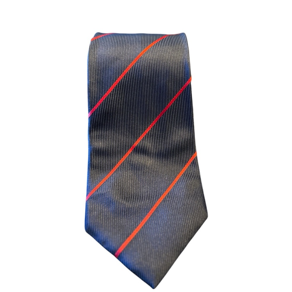 Zadi Andrew’s Ties